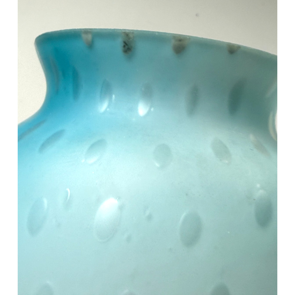 Vintage 4" Fenton Powder Blue Bubble Optic Short Vase Cased Satin Art Glass - Picture 5 of 6